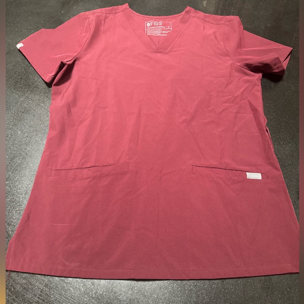 Figs women’s scrub top